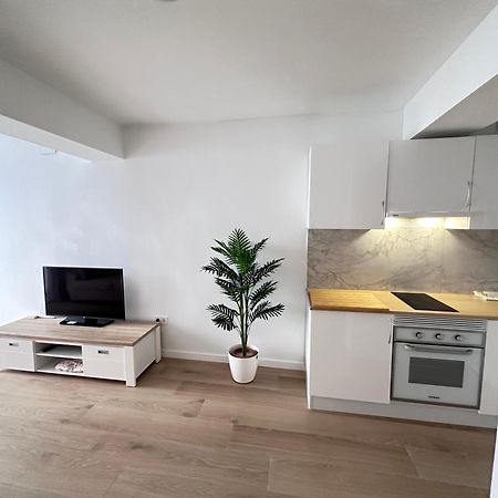 Artes Y Oficios Apartaments Ab Valencia Exterior photo